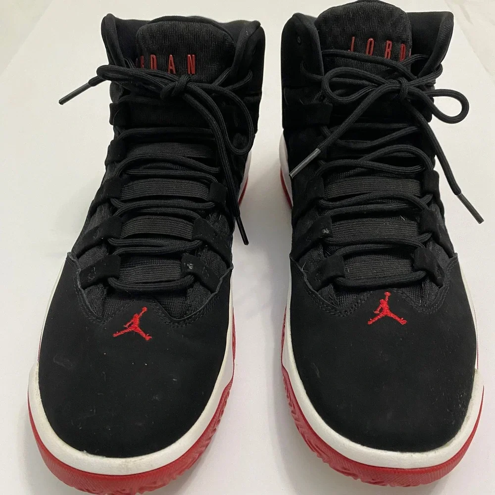 Jordan Max Aura Mens Basketball Shoes Black Red White Bred AQ9084-006 Mid Top